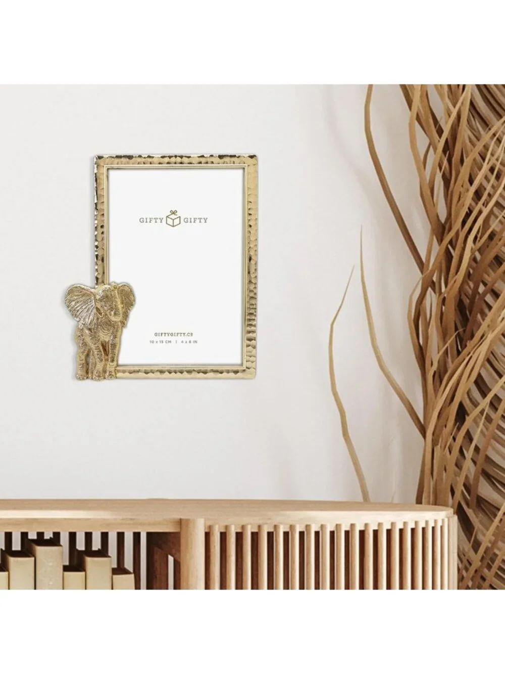 Elegant Gold Elephant Picture Frame 4x6 for Tabletop Decor - Ideal for Home